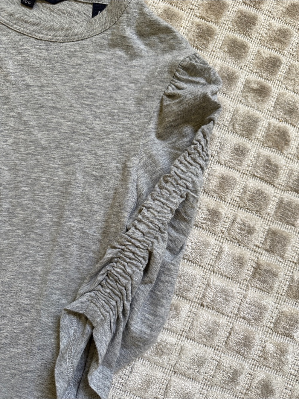 Veronica Beard Waldorf Tee Shirt XS Heather Gray 100% Pima Cotton - Picture 7 of 9